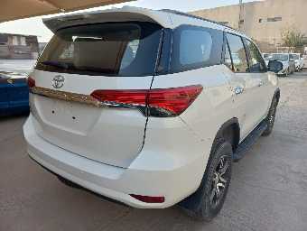 TOYOTA FORTUNER 2020 Image 5