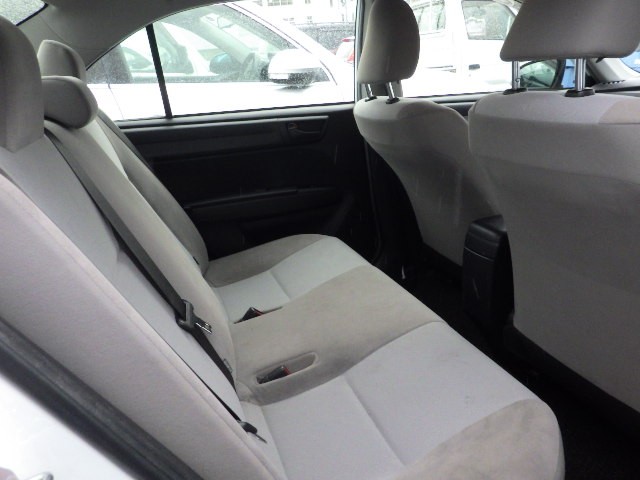 TOYOTA COROLLA AXIO 2015 Image 27