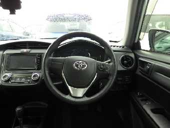 TOYOTA COROLLA AXIO 2015 Image 22