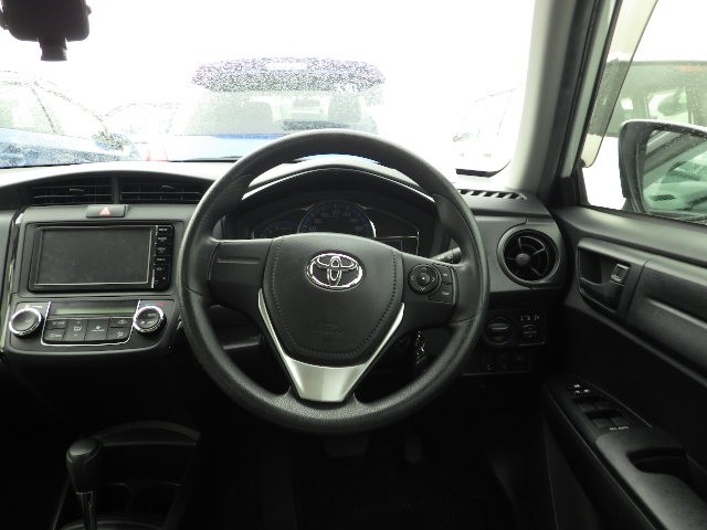 TOYOTA COROLLA AXIO 2015 Image 29