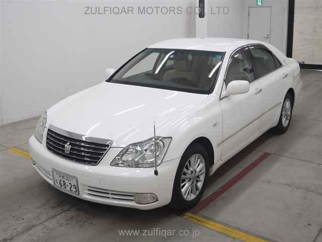 TOYOTA CROWN 2005 Image 4