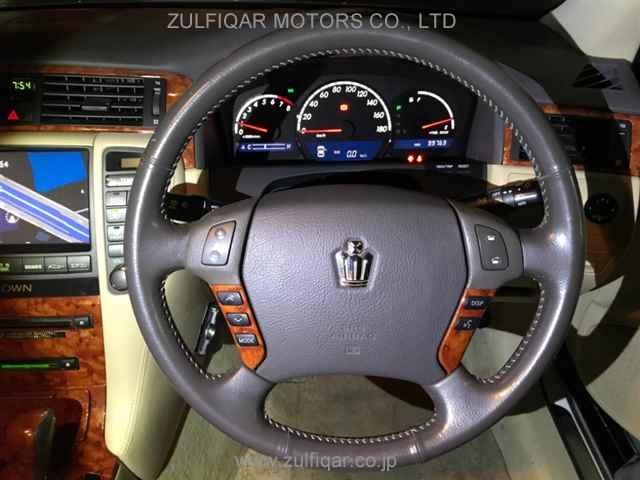 TOYOTA CROWN 2005 Image 7