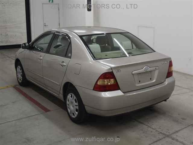 TOYOTA COROLLA 2002 Image 2