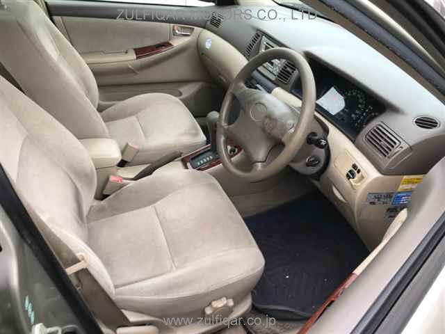 TOYOTA COROLLA 2002 Image 3