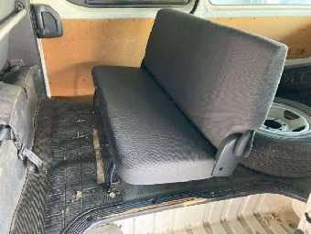 TOYOTA HIACE 2013 Image 11