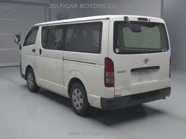 TOYOTA HIACE 2013 Image 4