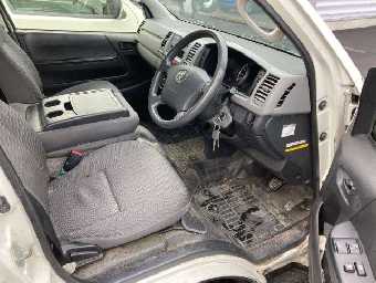 TOYOTA HIACE 2013 Image 5