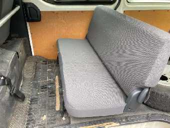 TOYOTA HIACE 2013 Image 8