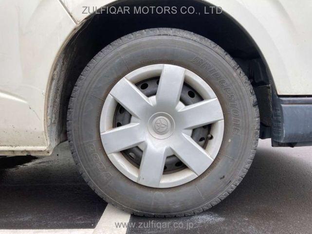 TOYOTA HIACE 2013 Image 10