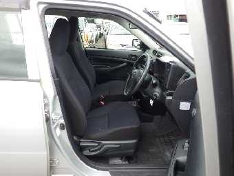 TOYOTA PROBOX 2017 Image 14