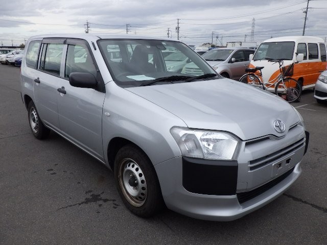 TOYOTA PROBOX 2017 Image 24