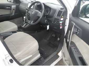 TOYOTA RUSH 2008 Image 3