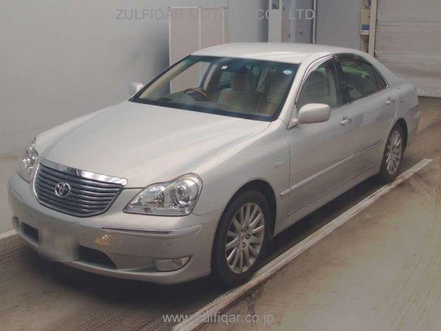 TOYOTA CROWN MAJESTA 2004 Image 1
