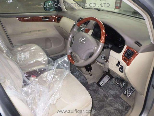 TOYOTA IPSUM 2007 Image 3