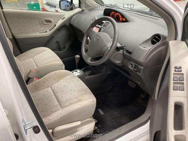 TOYOTA VITZ 2007 Image 3
