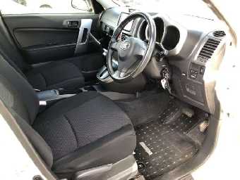 TOYOTA RUSH 2006 Image 3