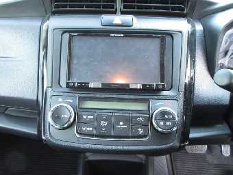 TOYOTA COROLLA AXIO 2017 Image 15