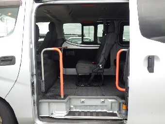NISSAN NV350 CARAVAN WAGON 2015 Image 11