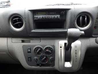 NISSAN NV350 CARAVAN WAGON 2015 Image 7