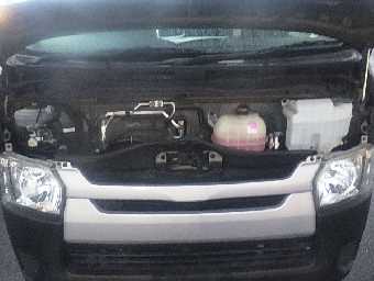 TOYOTA HIACE 2015 Image 13