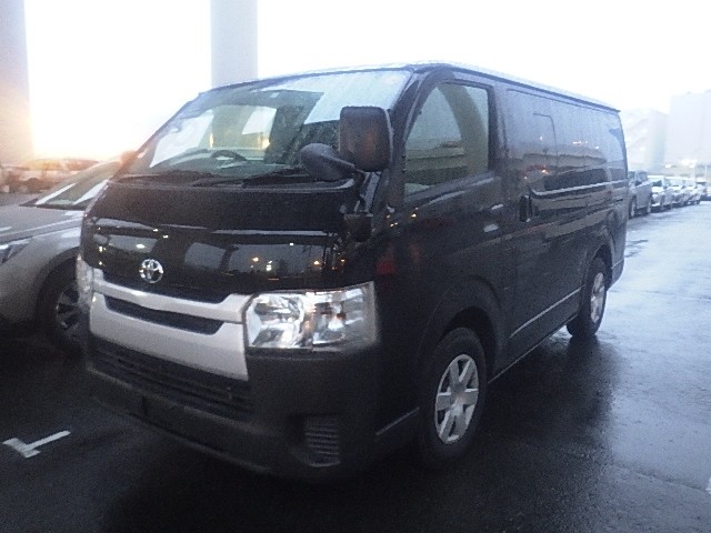 TOYOTA HIACE 2015 Image 24