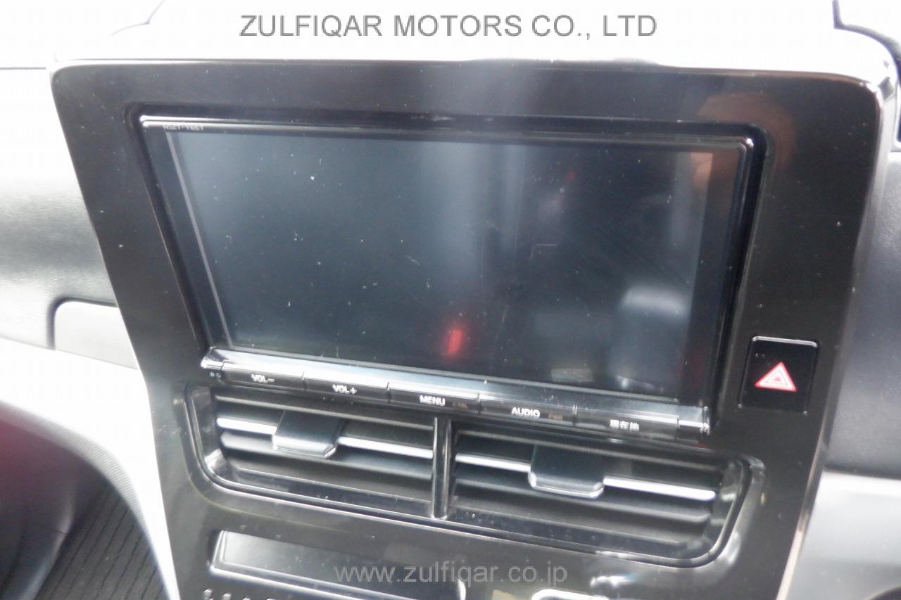 TOYOTA ESTIMA 2016 Image 11