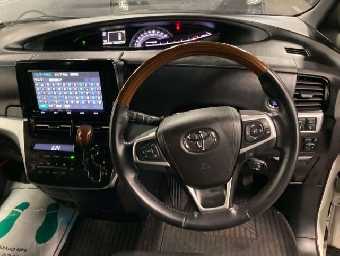 TOYOTA ESTIMA 2016 Image 6