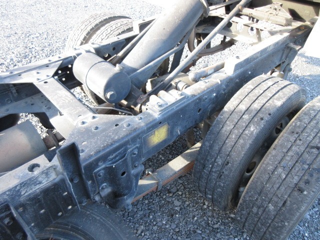 ISUZU ELF DUMP TRUCK 2000 Image 22