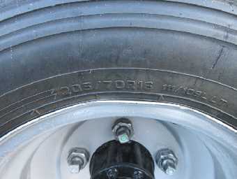 ISUZU ELF DUMP TRUCK 2000 Image 22