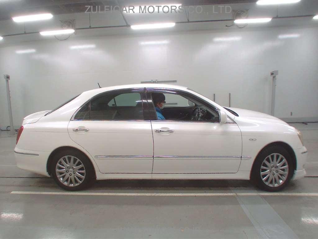 TOYOTA CROWN MAJESTA 2005 Image 3