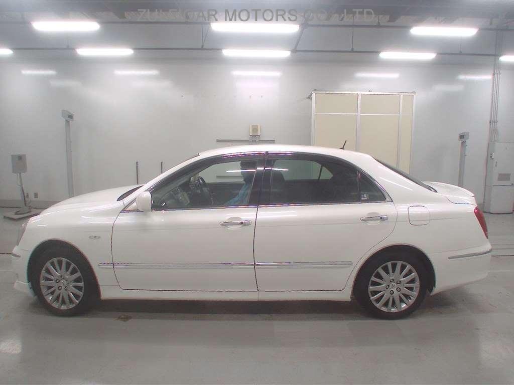 TOYOTA CROWN MAJESTA 2005 Image 4