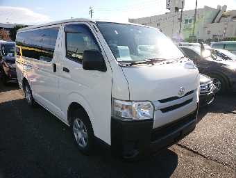 TOYOTA REGIUSACE 2017 Image 13