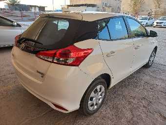 TOYOTA YARIS 2019 Image 5