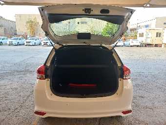 TOYOTA YARIS 2019 Image 10