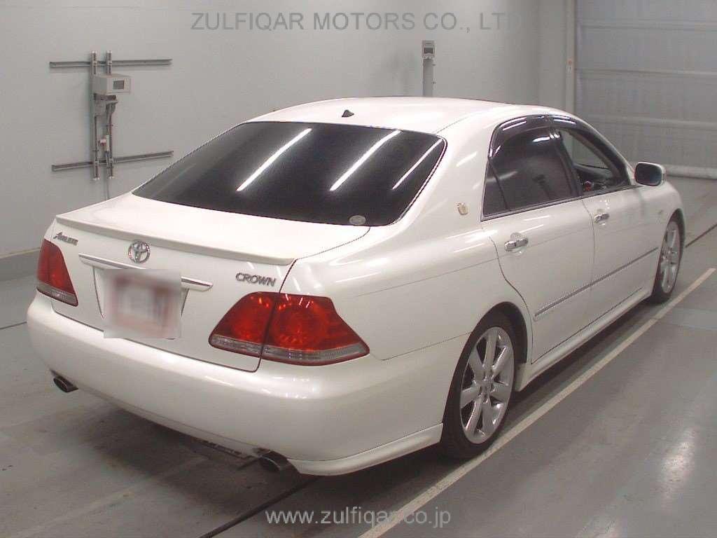 TOYOTA CROWN 2005 Image 2