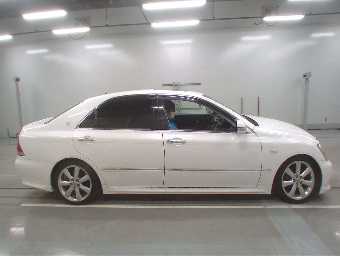 TOYOTA CROWN 2005 Image 3