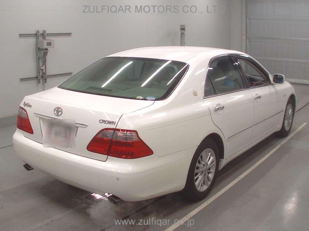 TOYOTA CROWN 2006 Image 2