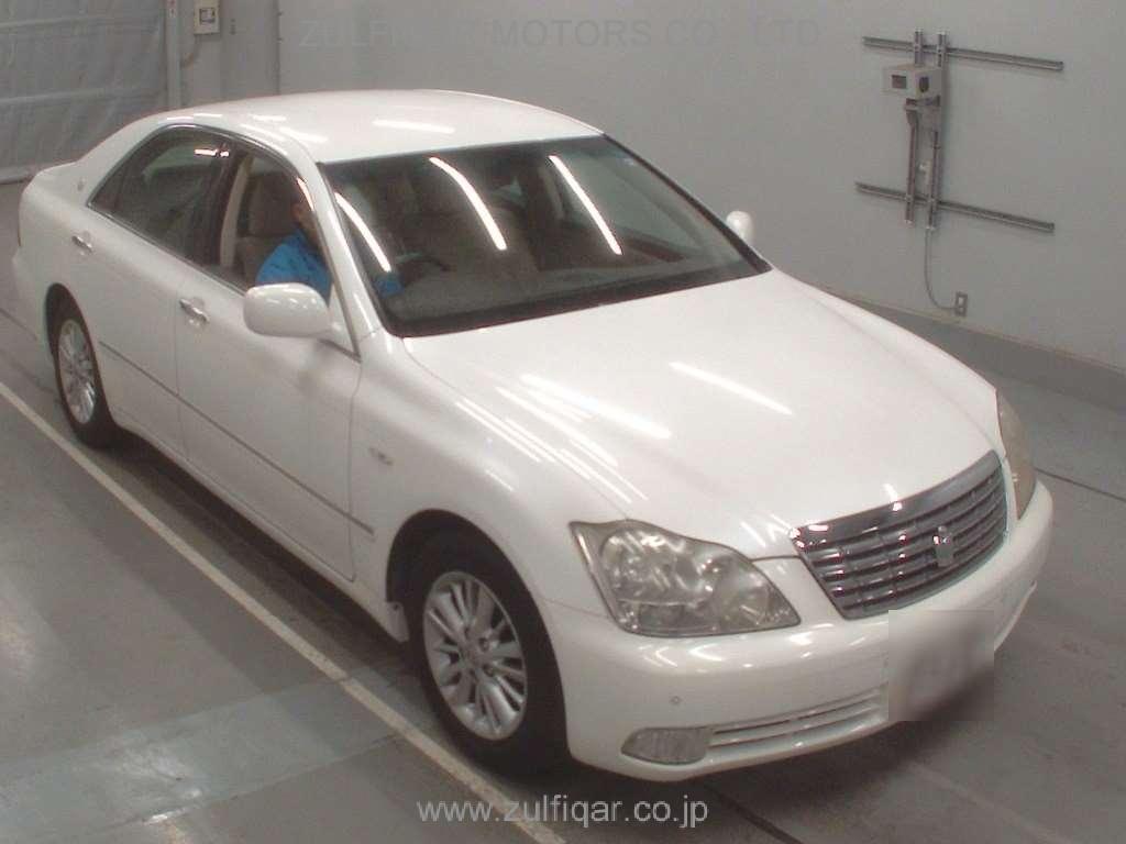 TOYOTA CROWN 2006 Image 5