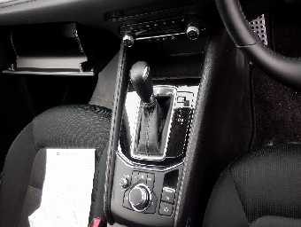 MAZDA CX-5 2020 Image 6