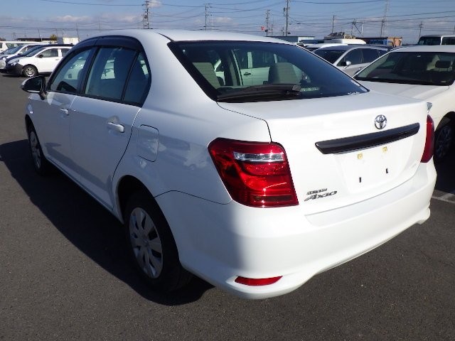 TOYOTA COROLLA AXIO 2017 Image 27