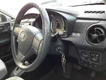 TOYOTA COROLLA AXIO 2017 Image 7