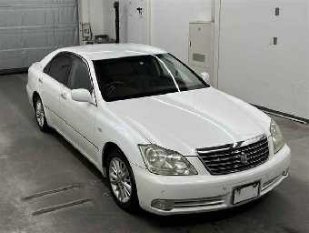 TOYOTA CROWN 2004 Image 1