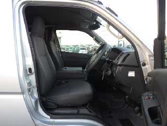 TOYOTA HIACE 2014 Image 14