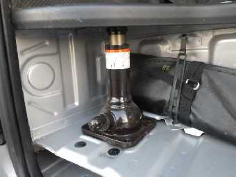 TOYOTA HIACE 2014 Image 19