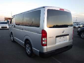 TOYOTA HIACE 2014 Image 4