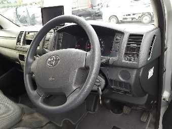 TOYOTA HIACE 2014 Image 5