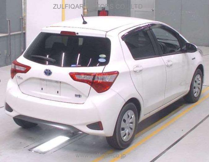 TOYOTA VITZ 2019 Image 2
