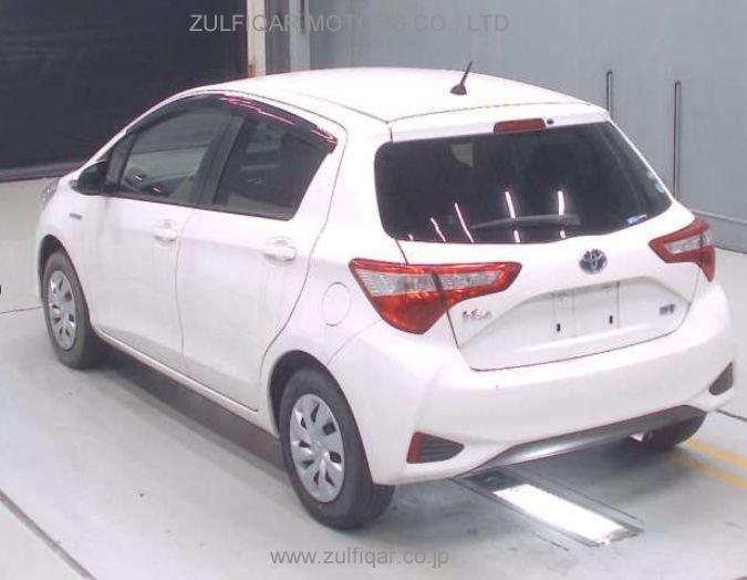 TOYOTA VITZ 2019 Image 6