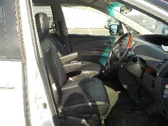 TOYOTA ESTIMA 2012 Image 11