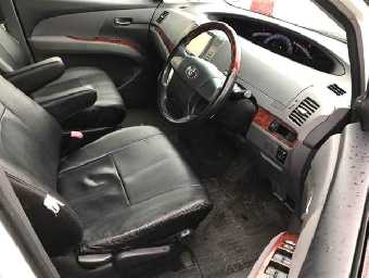 TOYOTA ESTIMA 2012 Image 3